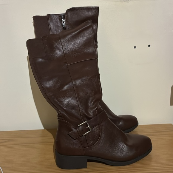 Croft & Barrow Brown Faux Leather Riding Boots - Women’s 10 - Picture 4 of 9
